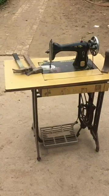 縫紉機(jī)的歲月回響 那些漸行漸遠(yuǎn)的老式造型